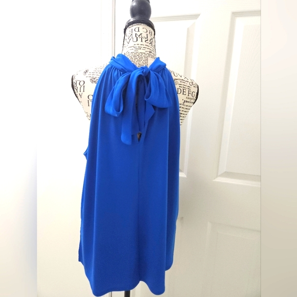 The Limited Royal blue halter tie back.Size L. NWT - Picture 2 of 6